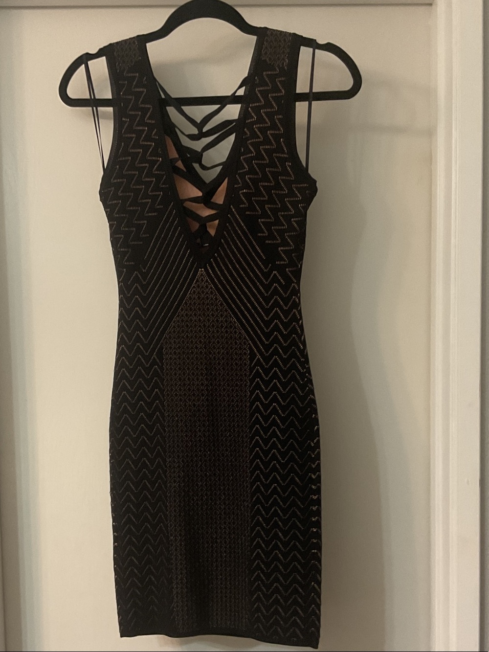 Guess Black Strappy V-Neck Bodycon Mini Dress - Picture 2 of 5